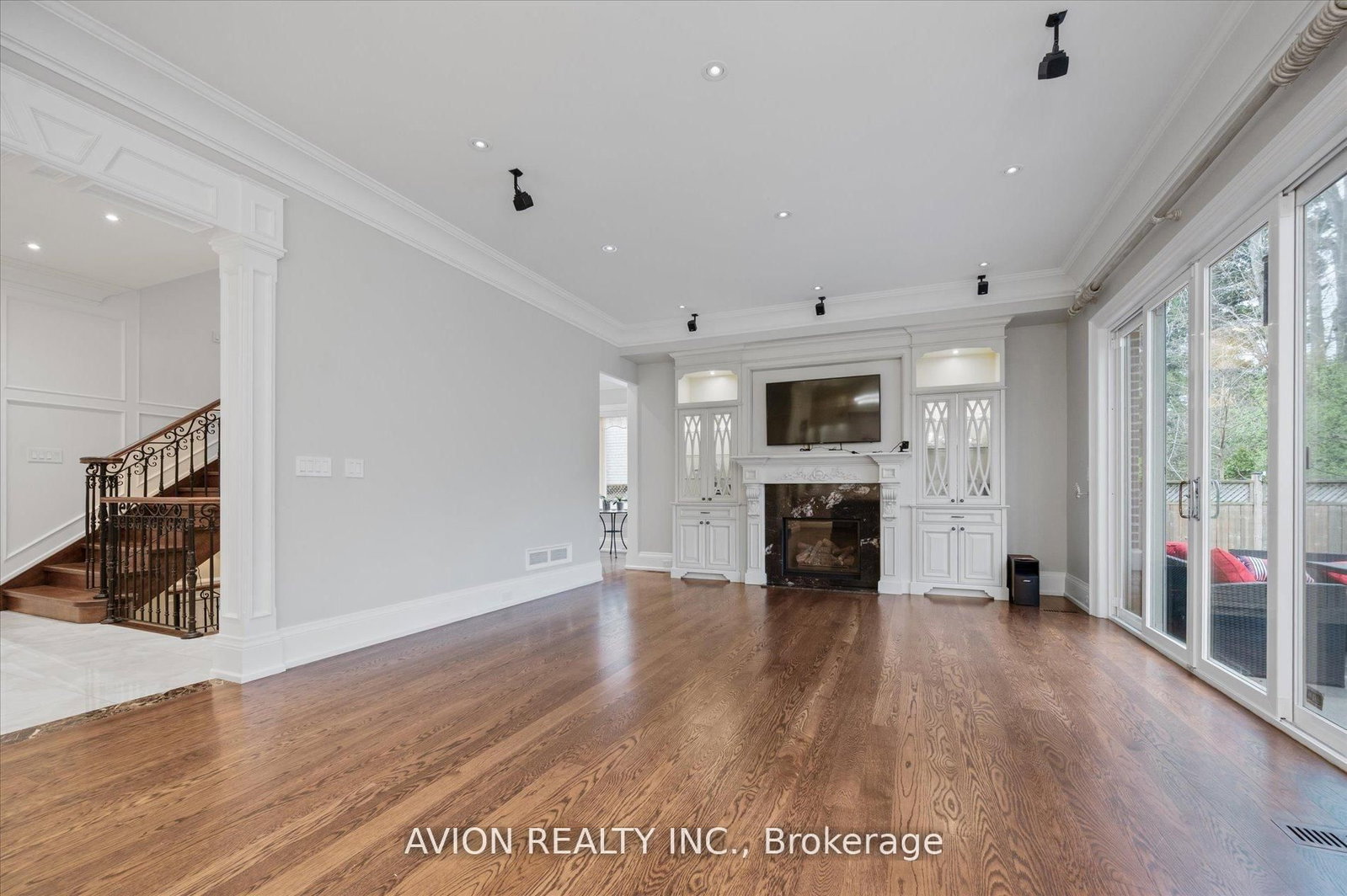26 Danville Dr, Toronto — 17