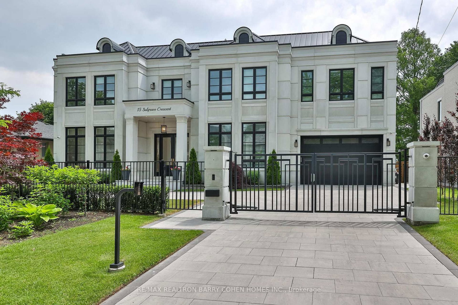 15 Sulgrave Cres, Toronto — 3
