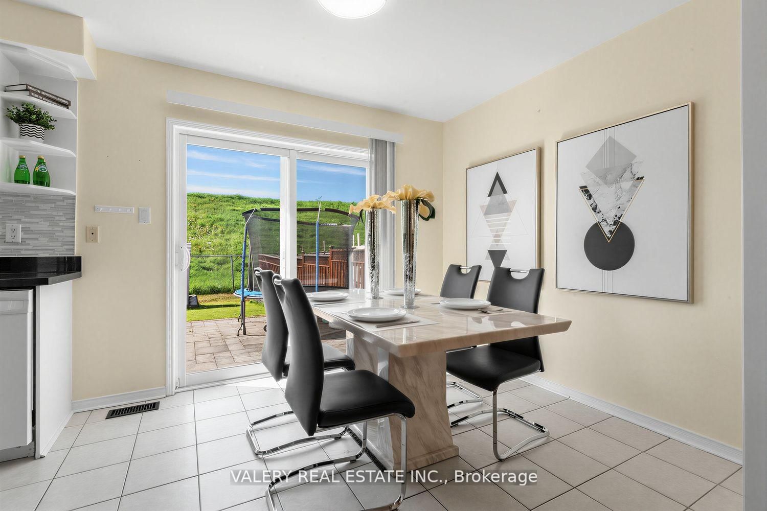 511 Caboto Tr, Markham — 10