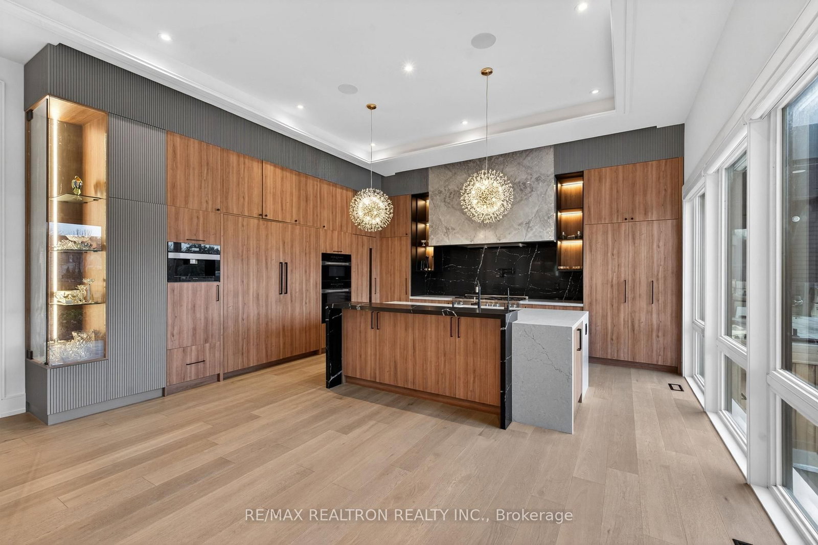 116 OAK Ave, Richmond Hill — 29