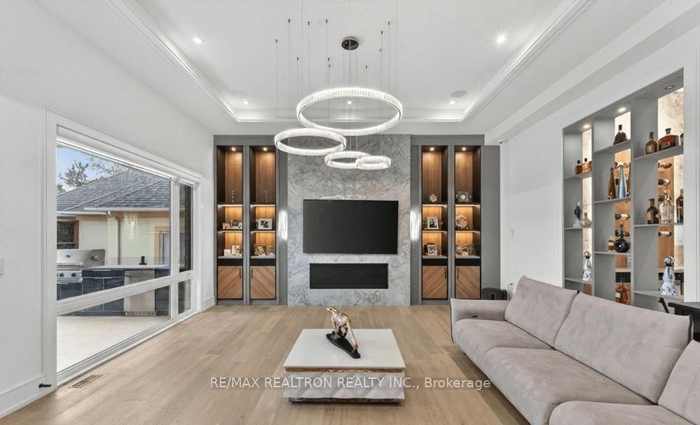 116 OAK Ave, Richmond Hill — 37