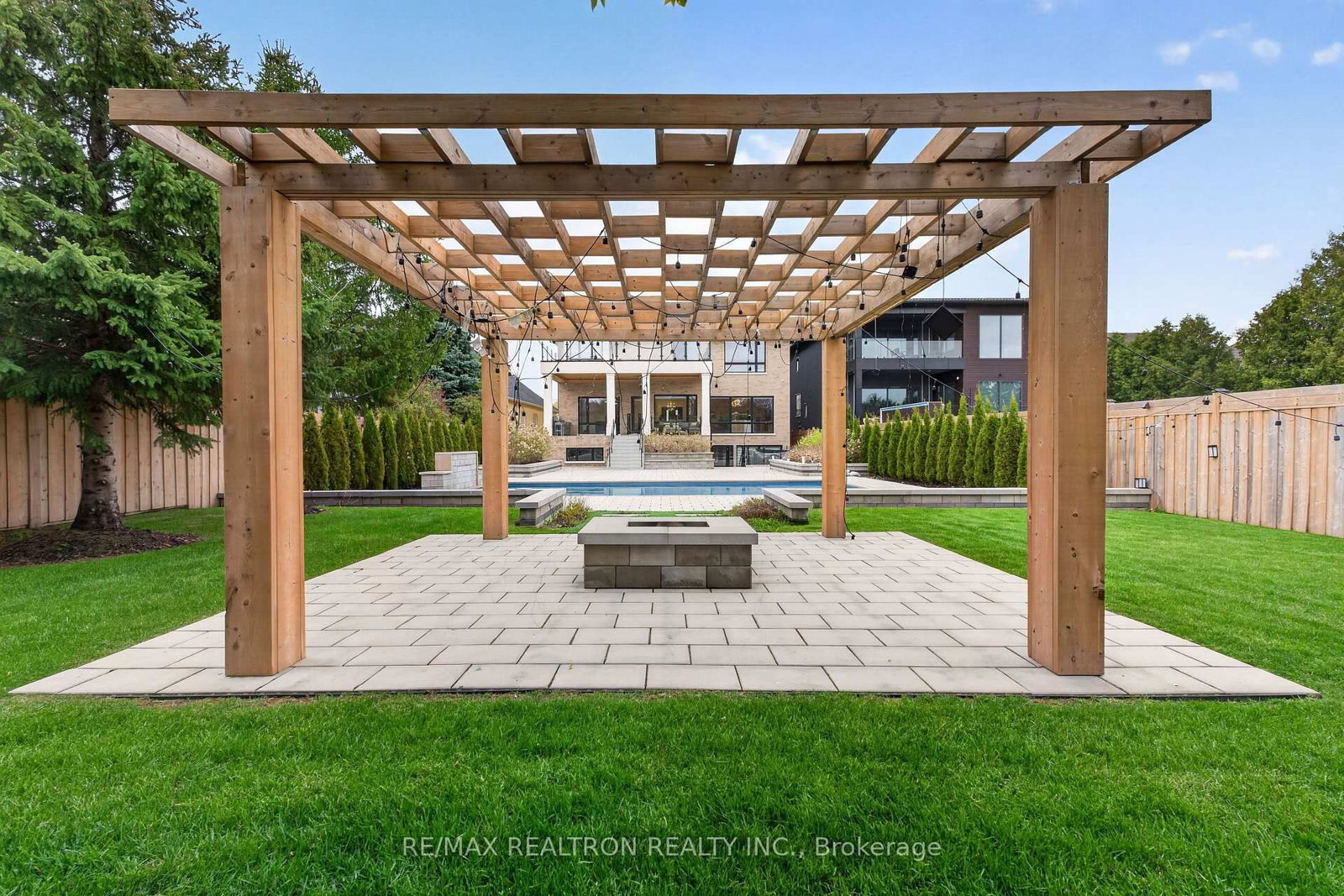 116 OAK Ave, Richmond Hill — 50