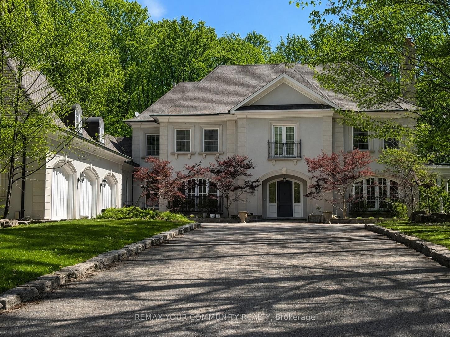 27 Bridgewater Dr, Richmond Hill — 2