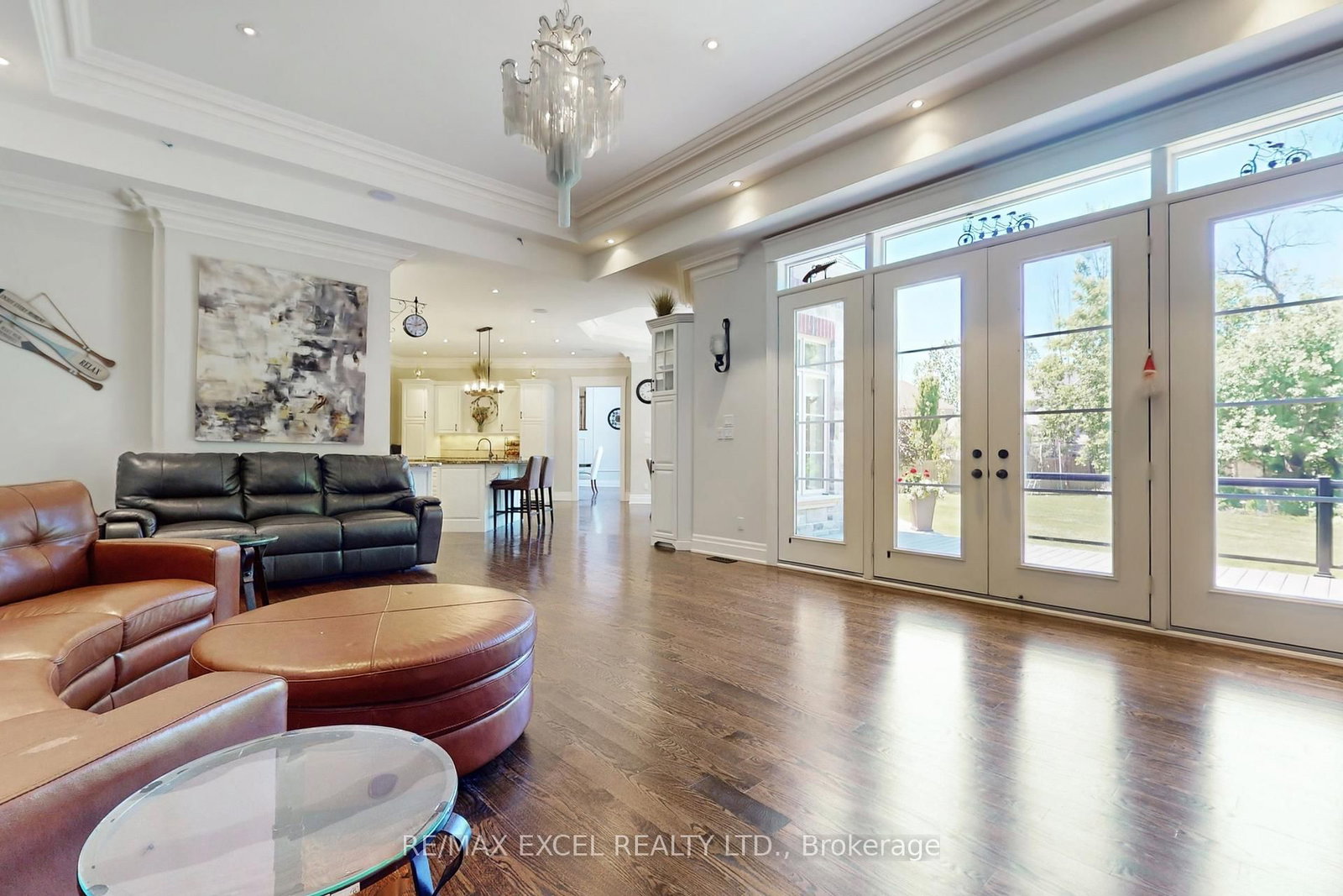 2 Beau Crt, Aurora — 13