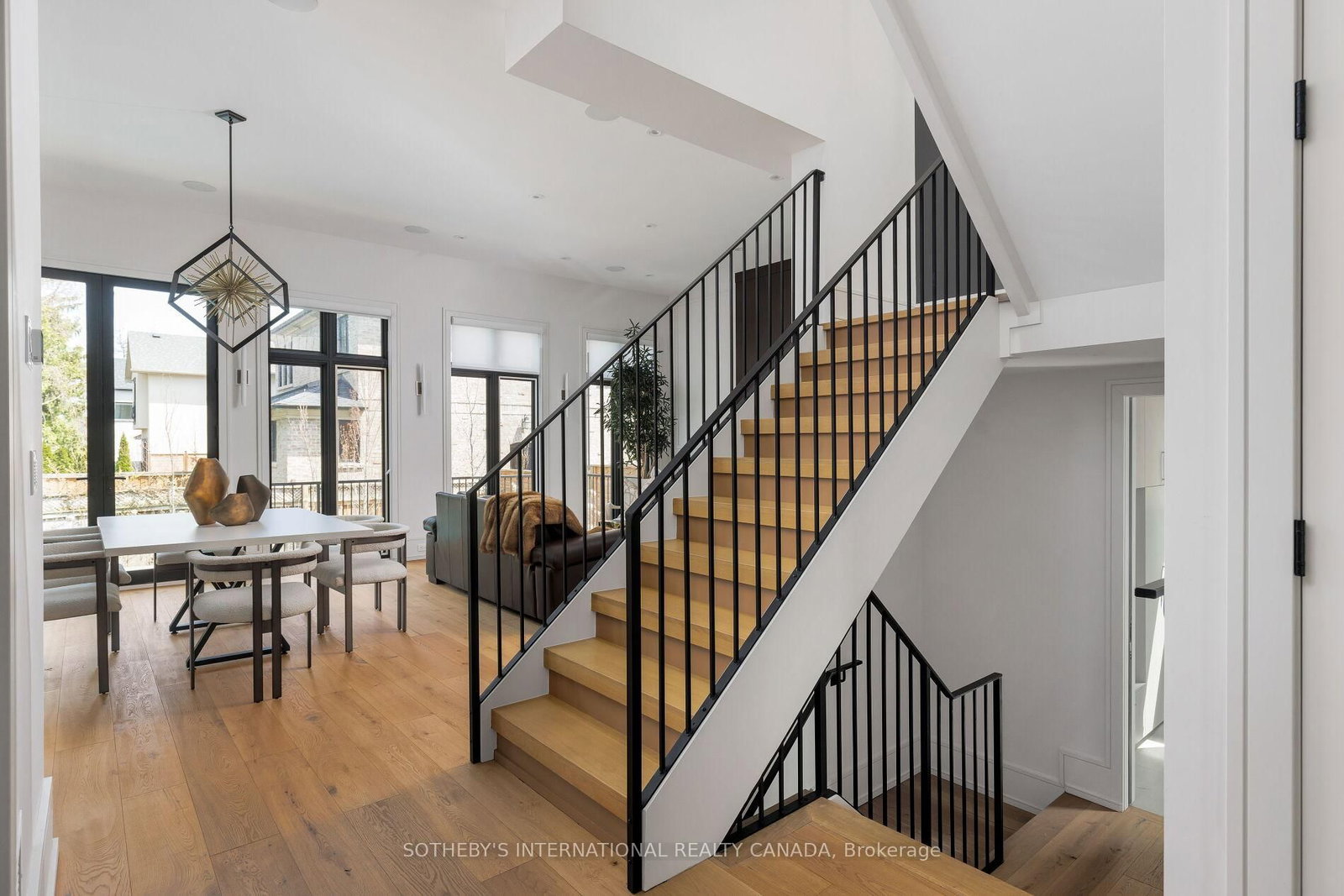 85 Kingsway Cres, Toronto — 16