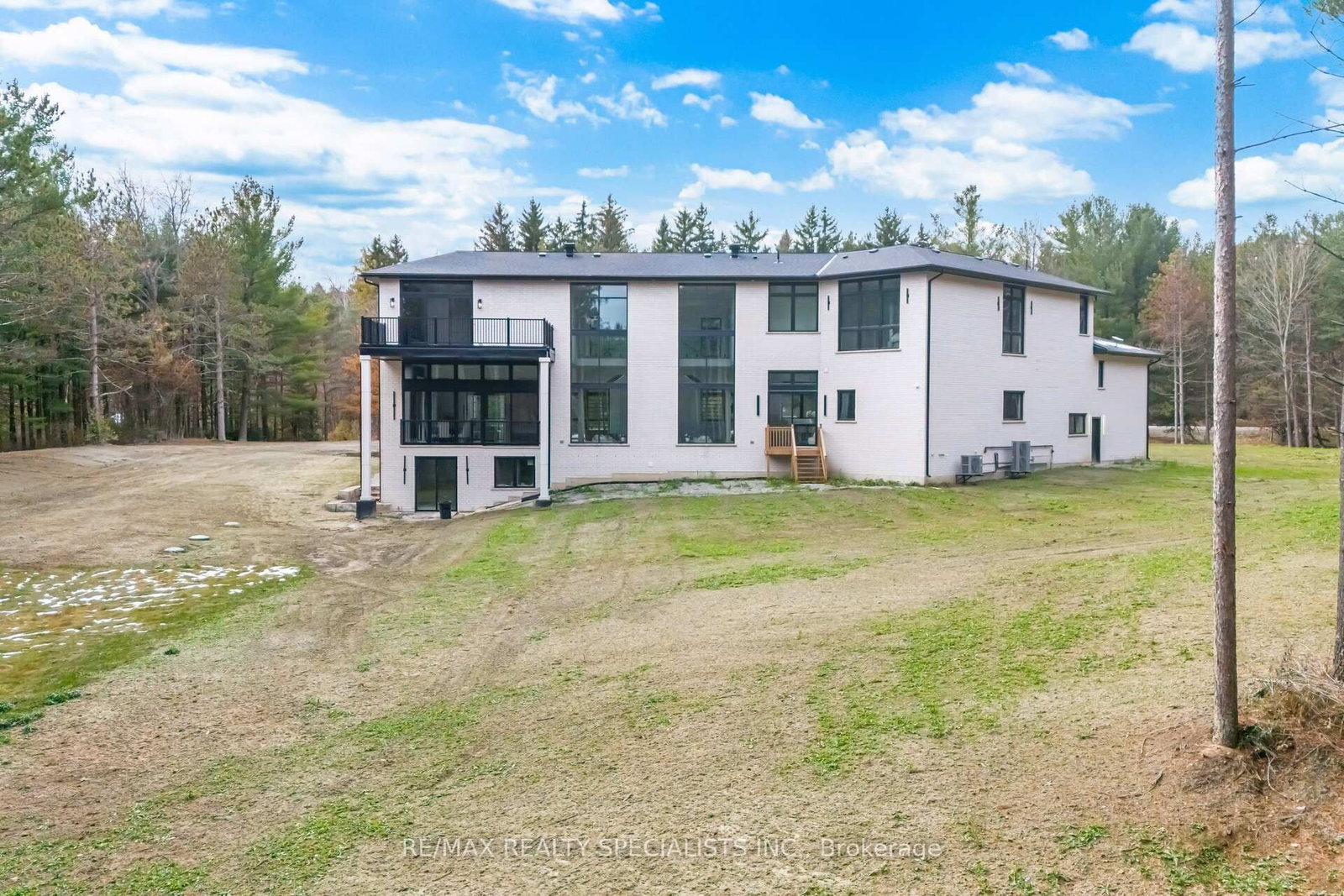 18785 The Gore Rd, Caledon — 40