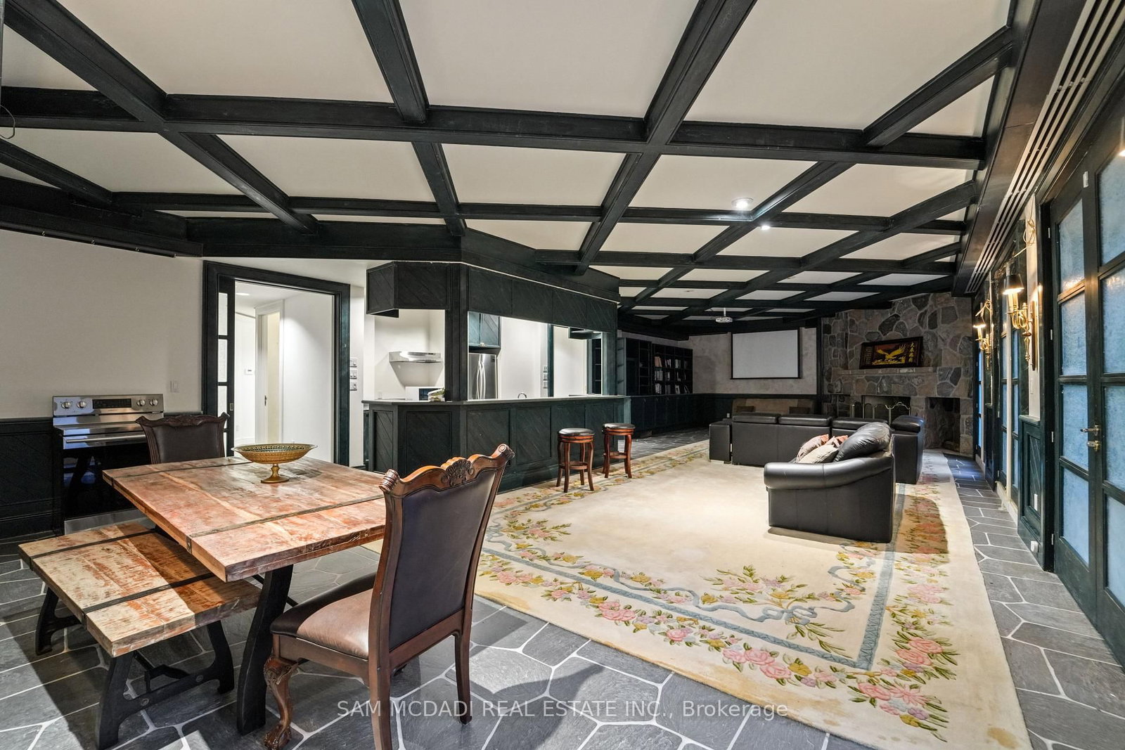 9 Flaherty Lane, Caledon — 37