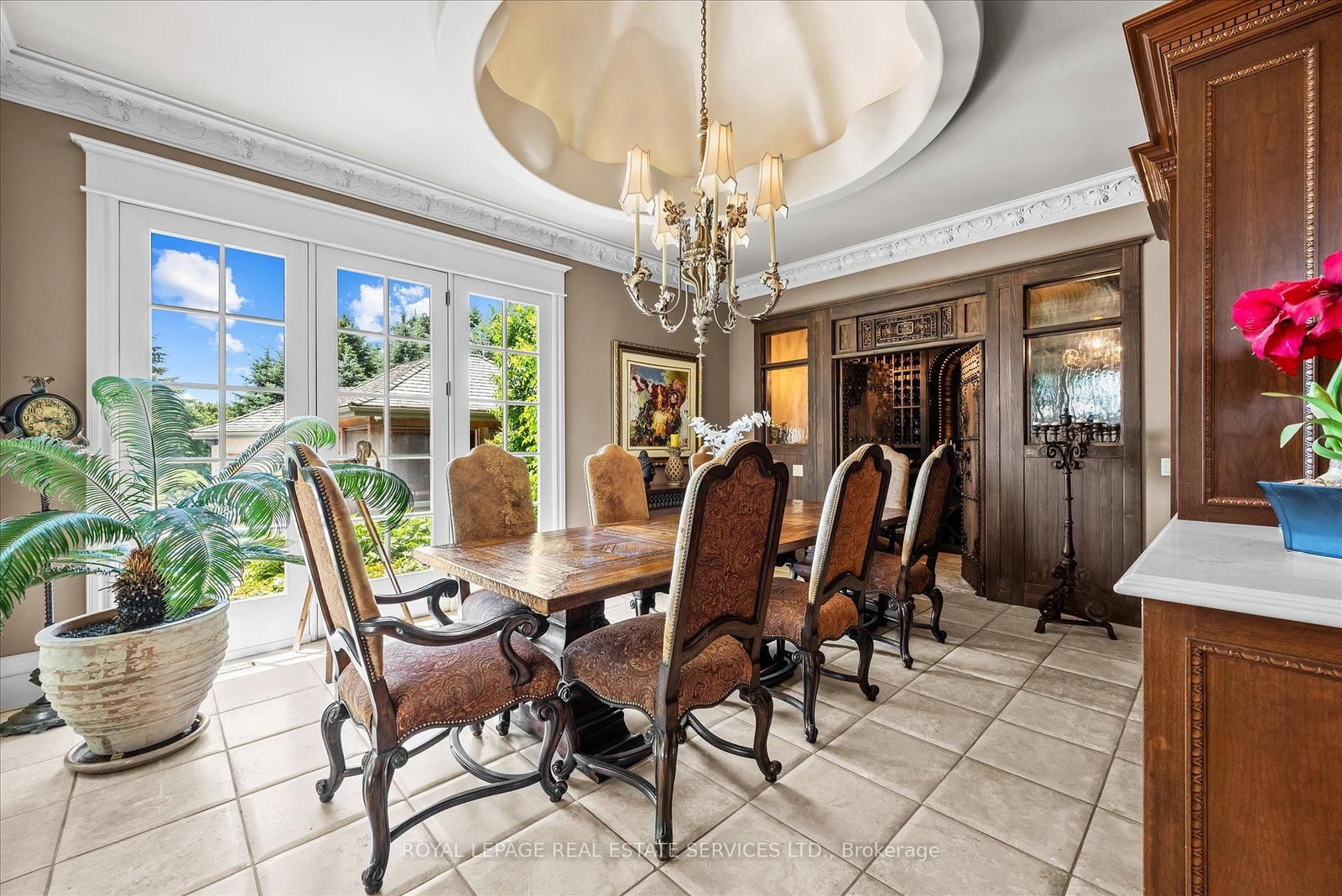 10090 Pineview Tr, Milton — 20