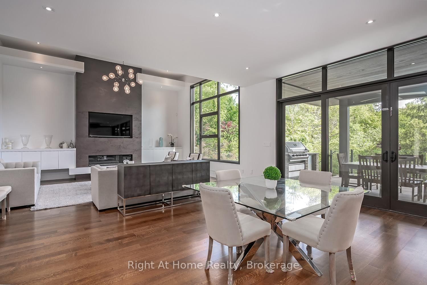 265 Maple Grove Dr, Oakville — 14