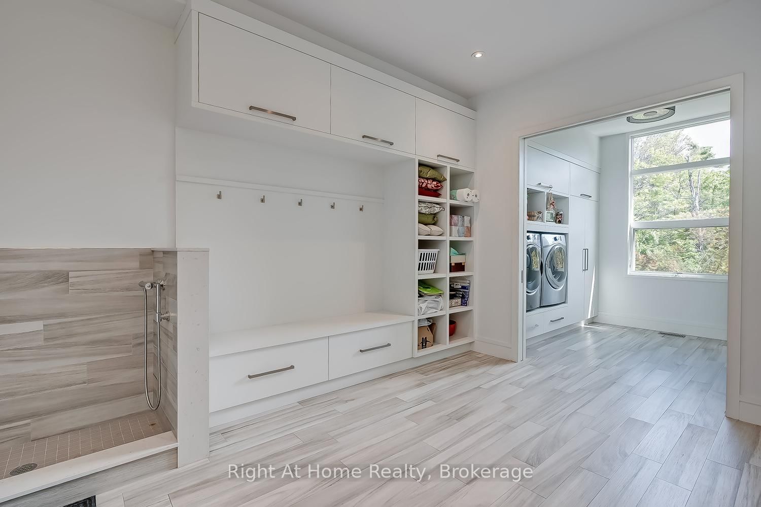 265 Maple Grove Dr, Oakville — 18