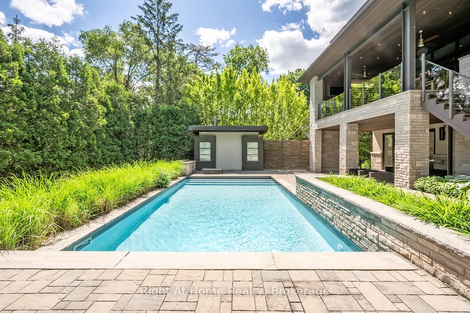 265 Maple Grove Dr, Oakville — 40