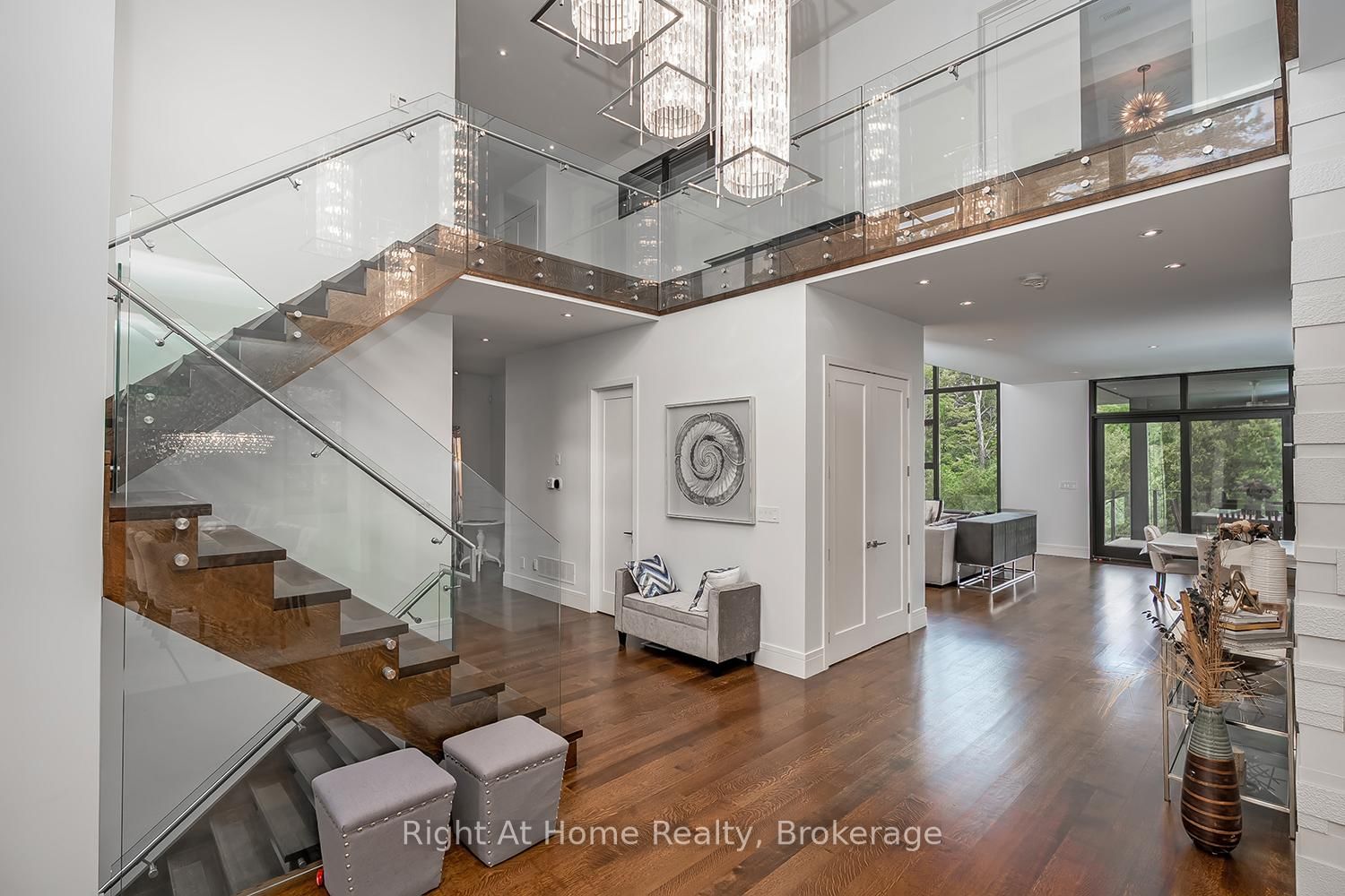 265 Maple Grove Dr, Oakville — 8