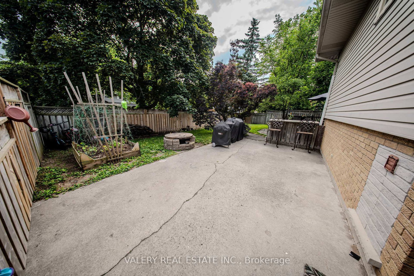 270 Cyrus St, Cambridge — 35